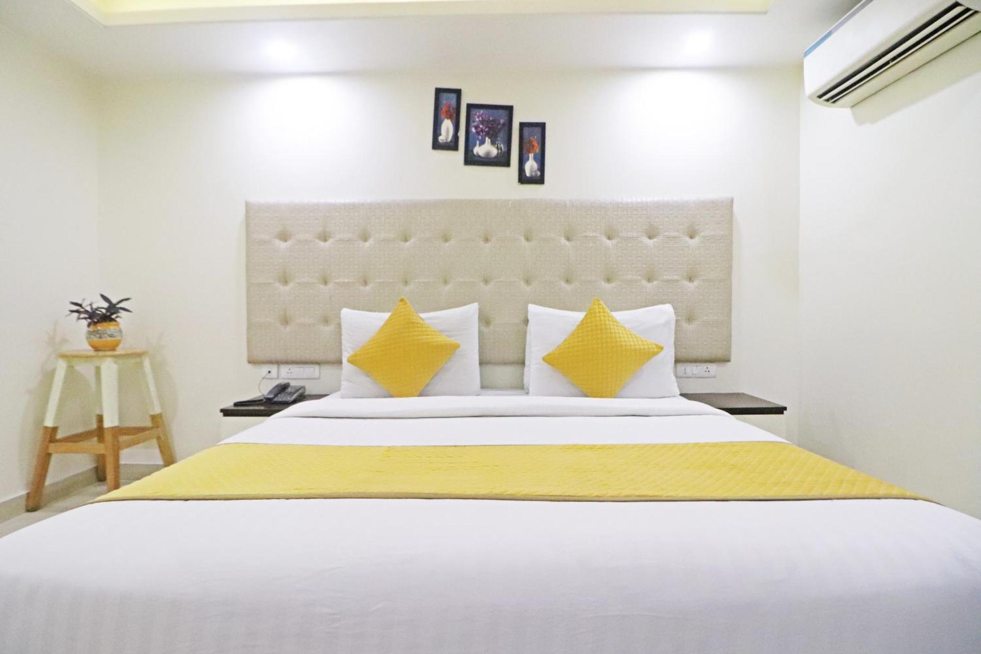Hotel The Archer Artemis Hospital Road Sector 52 古尔冈 外观 照片